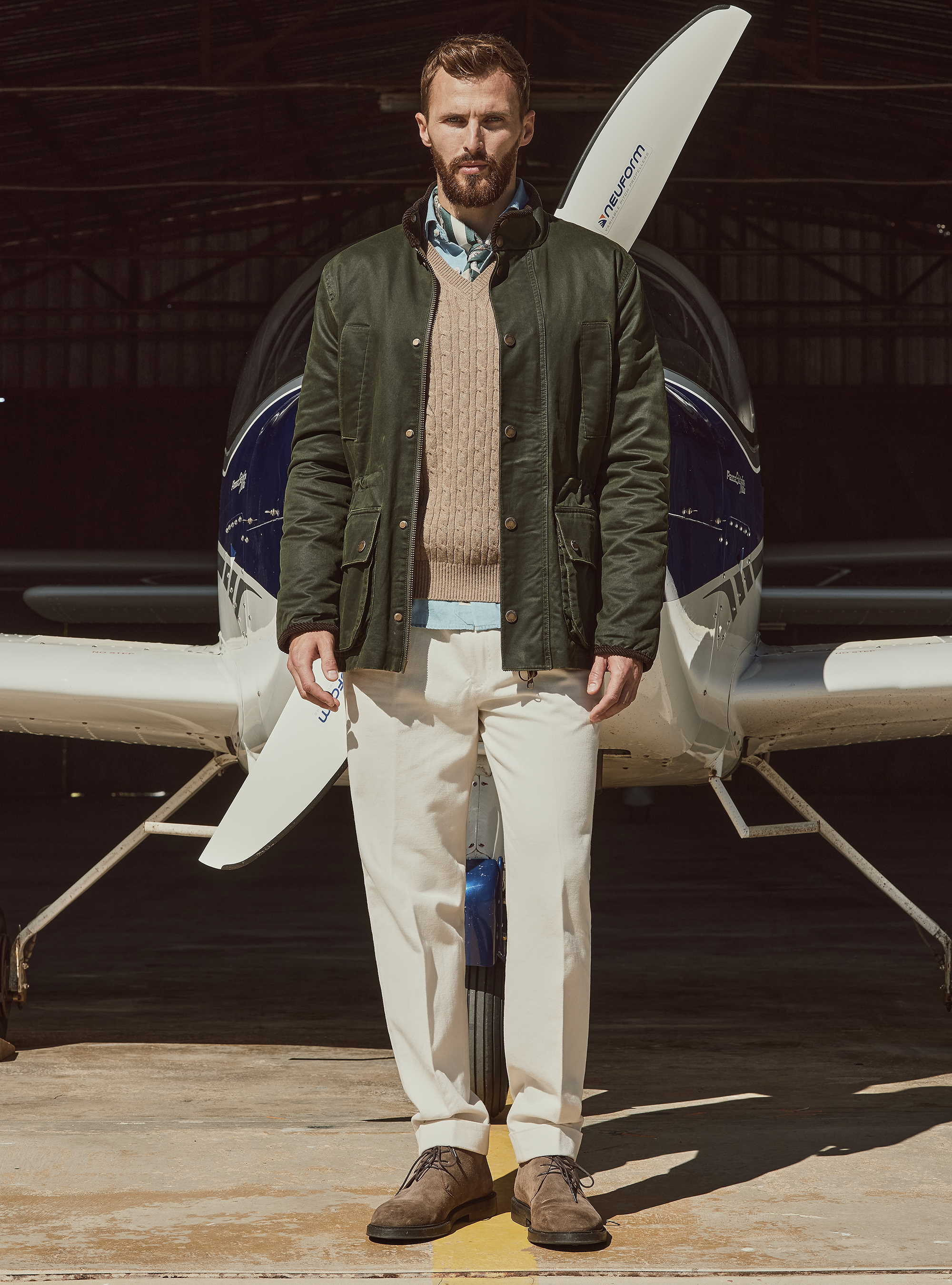 Gutteridge Hangar 7, 